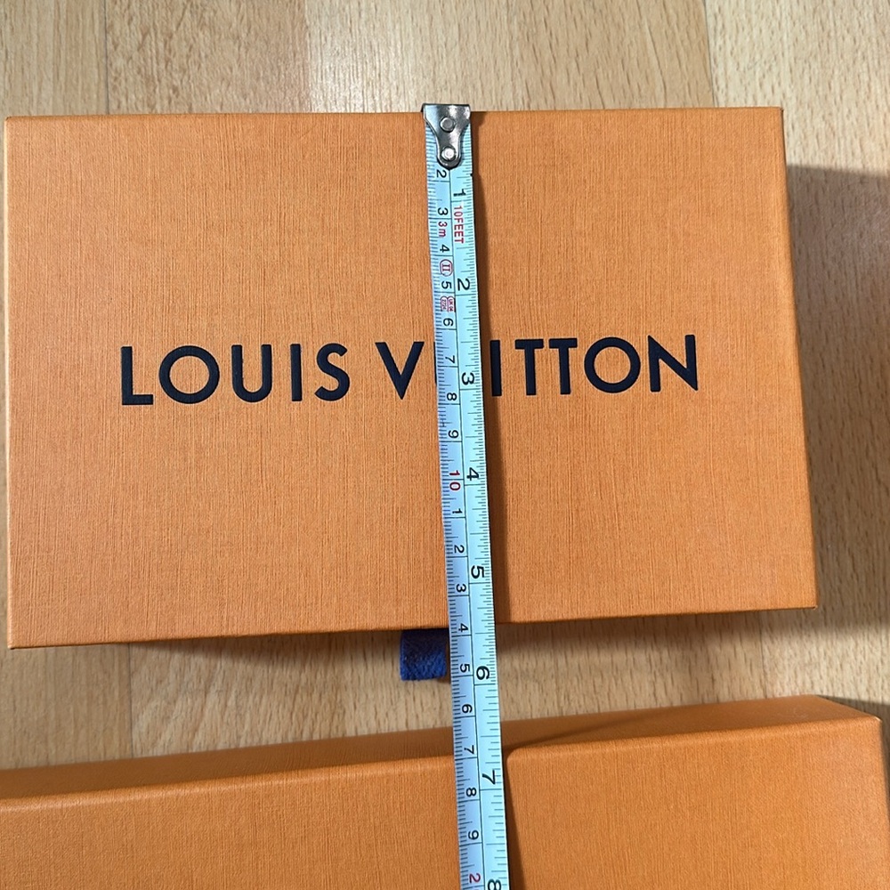 Louis Vuitton stacking boxes - Picture 7 of 16